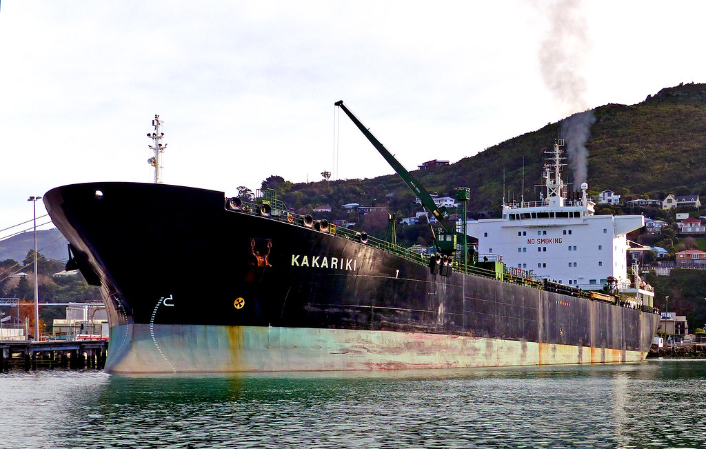 KAKARIKI Oil. Tanker Oil.
